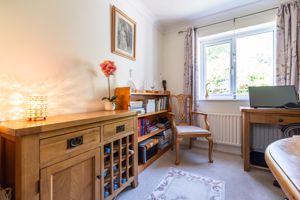 Dining Room- click for photo gallery